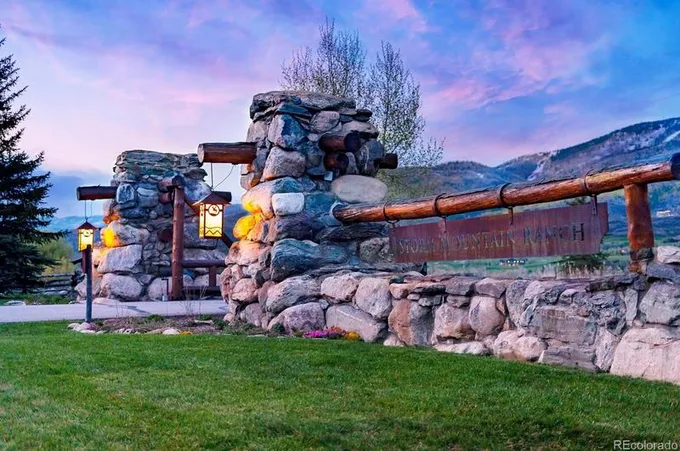 33400 Painted Pony Ln, Steamboat Springs, CO 80487 - MLS 3735737 for Sale
