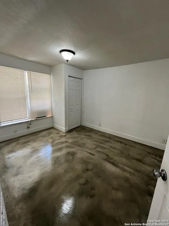 2459 CINCINNATI AVE, San Antonio, TX 78228-5434 for Rent