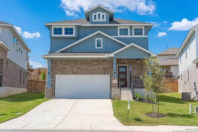 2637 Moonlight Run, San Antonio, TX 78245 for Sale