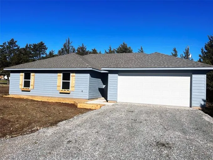 147 Pecan Dr, Pottsboro, TX 75076 for Sale
