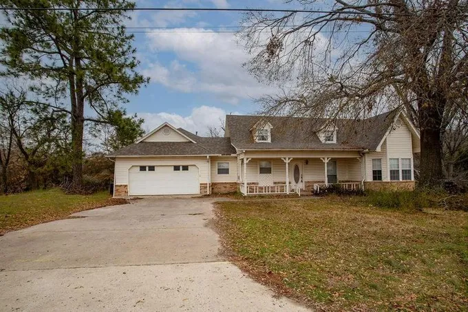 330 W Quitman St, Emory, TX 75440 for Sale