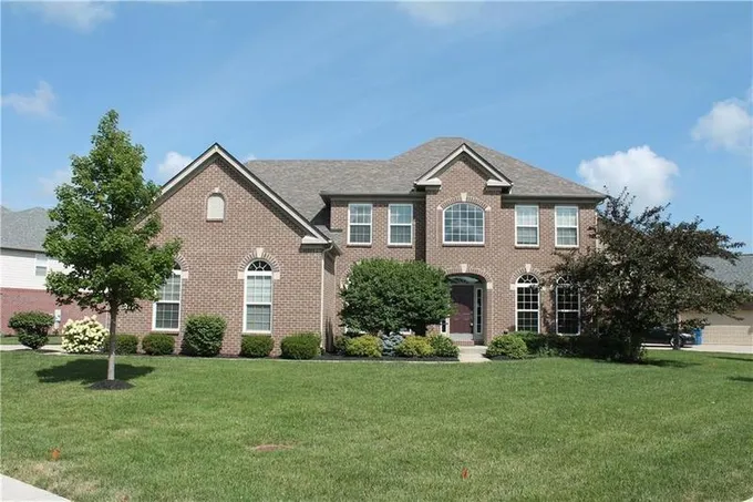 13866 Four Seasons Way, Carmel, IN 46074 for Rent