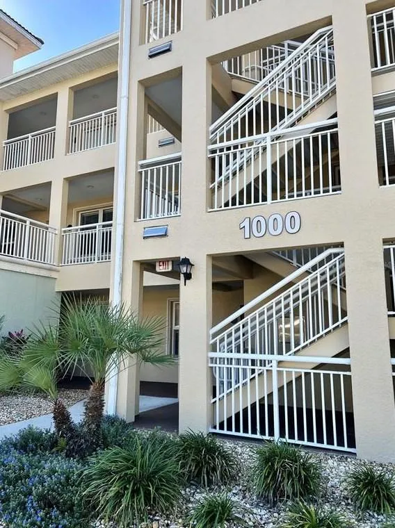 1000 Canopy Walk Ln #1031, Palm Coast, FL 32137 - MLS FC296576 for Sale