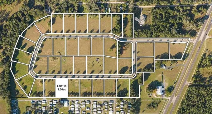 10 Hidden View Circle, Dade City, FL 33523 - MLS T3491538 for Sale
