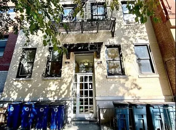 243 E 83rd St - New York, NY 10028 - Home For Rent