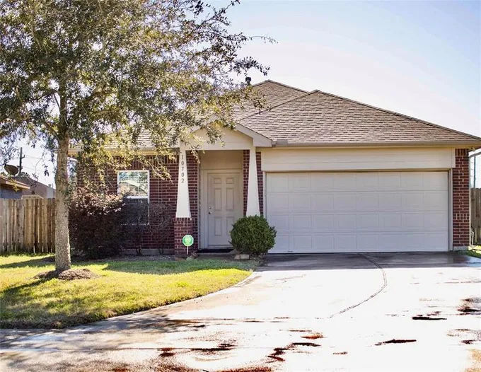 10702 Woodwind Shadows Dr, Cypress, TX 77433 for Sale