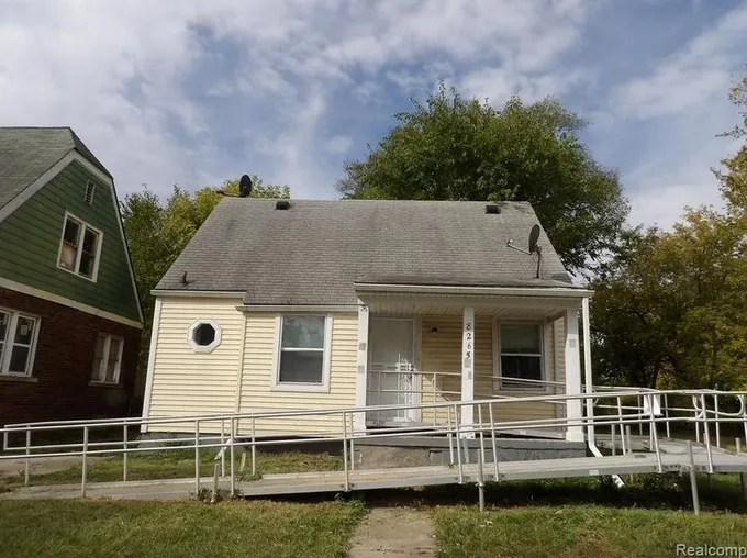8265 Ashton Ave, Detroit, MI 48228 - MLS 20230105916 for Sale