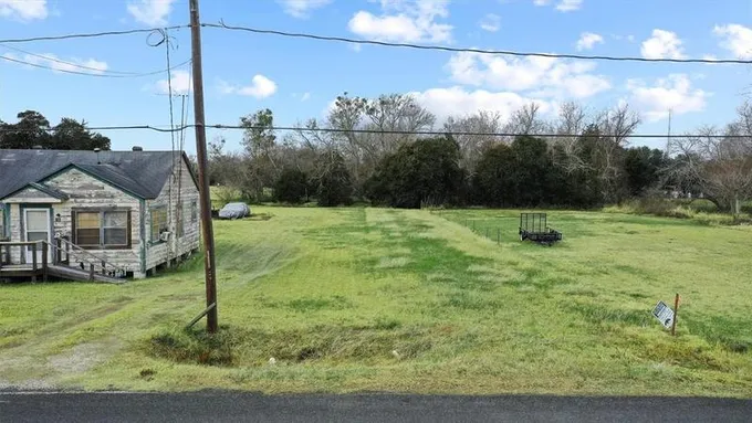 328 S East Ave, Wharton, TX 77488 for Sale