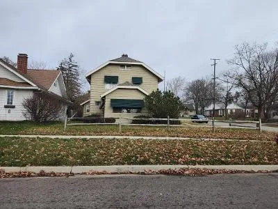 Oakridge Dr for Sale