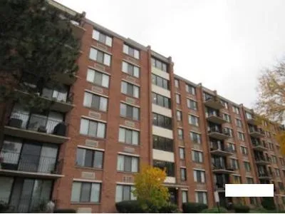Saint Regis Dr Apt 6n for Sale