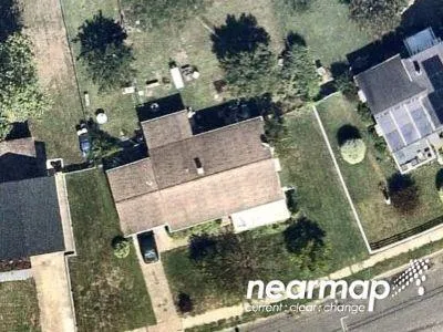 Laclede Dr for Sale