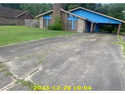 Virden Ave for Sale