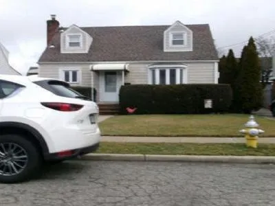 Jackson Ave for Sale