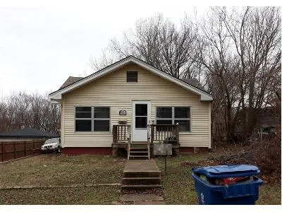 W Noble St for Sale
