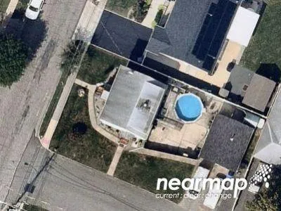 Lyman Ave for Sale