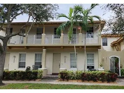 NW 7th St for Sale