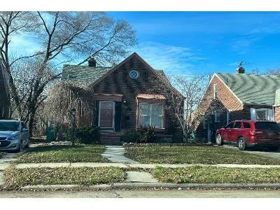 Redmond Ave for Sale