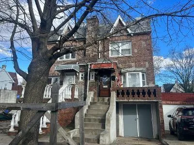 E 39th St for Sale