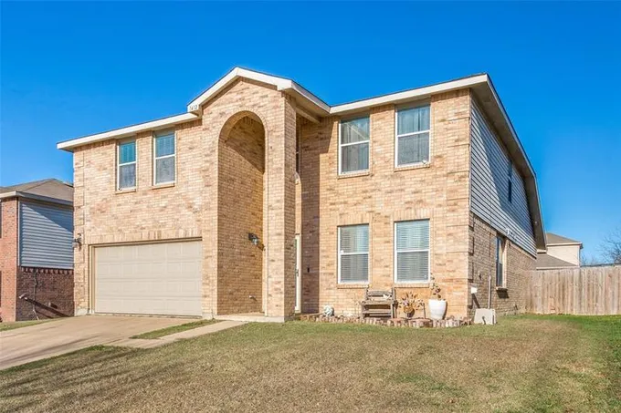 1412 Windy Meadows Dr, Burleson, TX 76028 for Sale