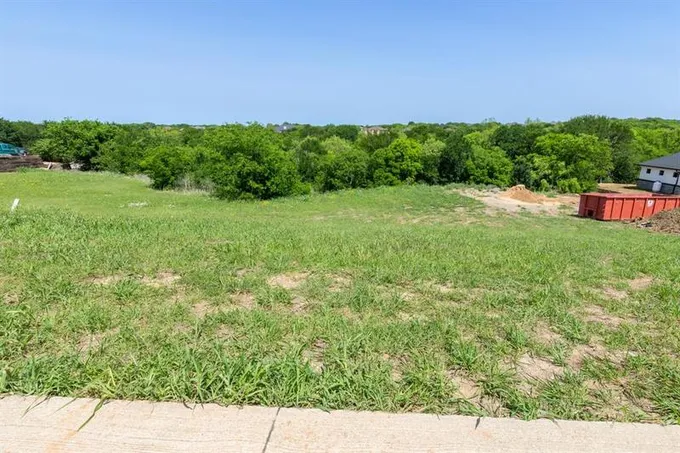 2833 Plume Ct, Cedar Hill, TX 75104 for Sale