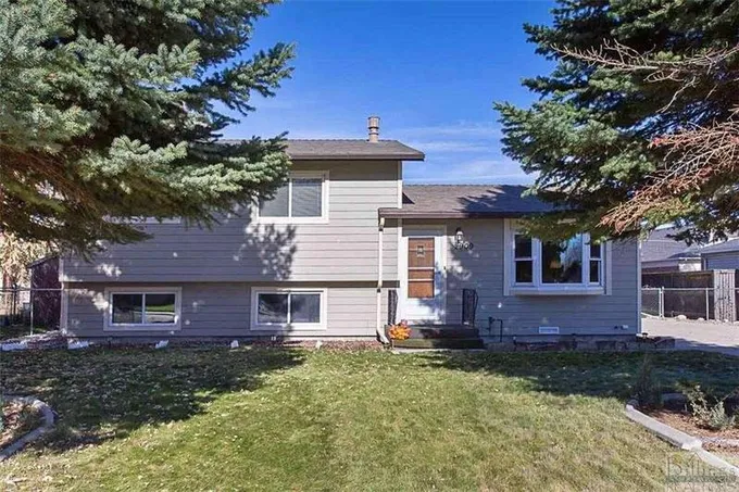 2909 Oakland DRIVE, Billings, MT 59102  607515147 for Sale