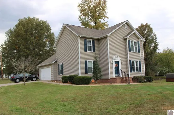8260 Silver Ridge Rd, West Paducah, KY 42086  605189290 for Sale