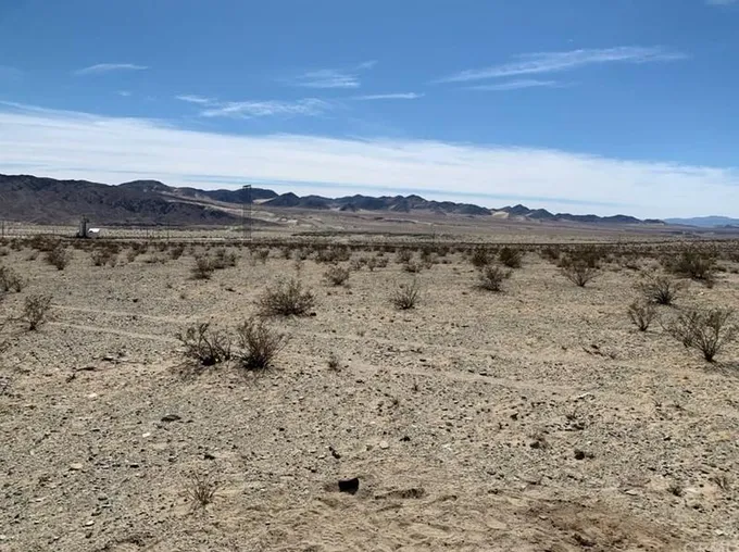 0 Dunn Rd, Newberry Springs, CA 92338 - MLS HD22038243 for Sale