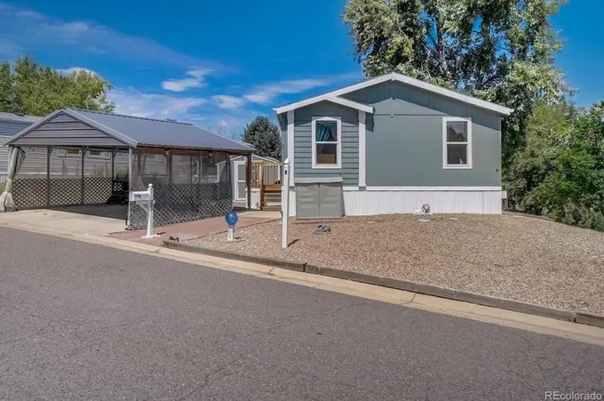 1801 W 92nd Ave, Federal Heights, CO 80260 - MLS 2757469 for Sale