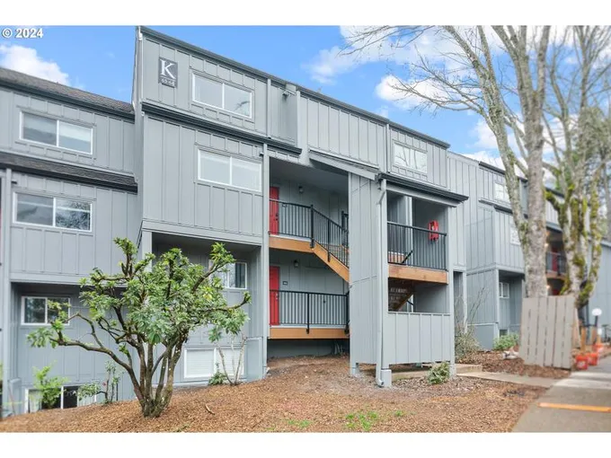 4 TOUCHSTONE 68, Lake Oswego OR 97035 for Sale