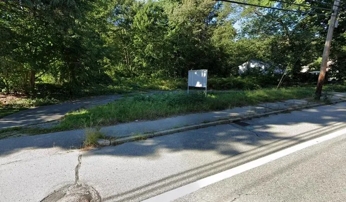 1003 Victory Hwy, North Smithfield, RI 02896 - MLS 1349719 for Sale