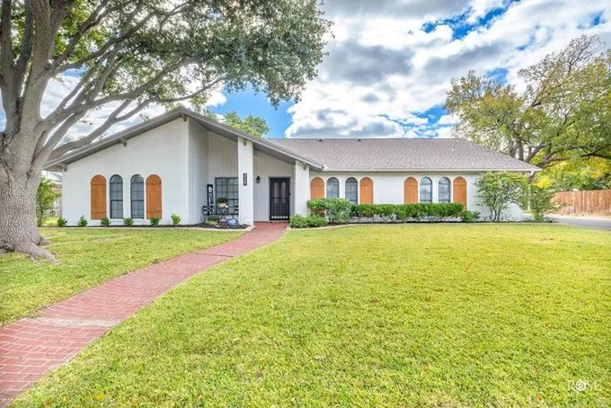 3121 Briargrove Lane, San Angelo, TX 76904 for Sale