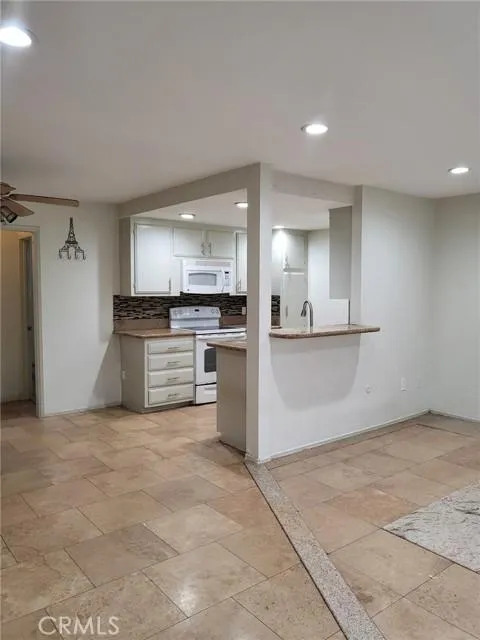 10730 New Haven 3, Sun Valley CA 91352 for Sale