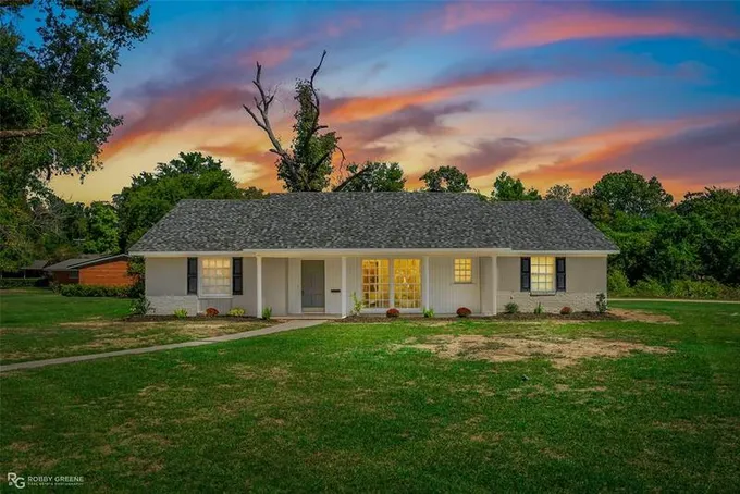 3521 Madison Park, Shreveport, LA 71104 for Sale