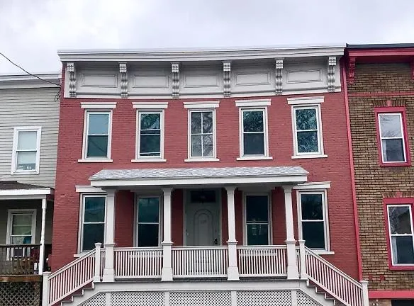 539 State St - Hudson, NY 12534 - Home For Rent