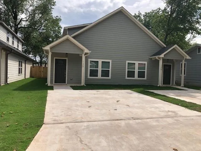 130 E Bond St, Denison, TX 75021 for Rent
