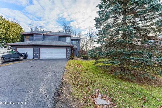 111 Meadowbrook Drive, Bethlehem, NY 12159  615325231 for Sale