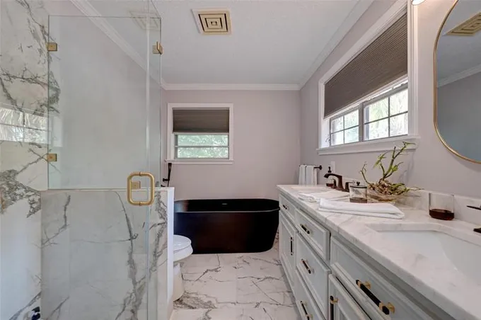 4135 Gairloch Ln, Houston, TX 77025 for Rent