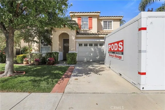 Saugus, Los Angeles County, CA House for sale Property ID: 417692548