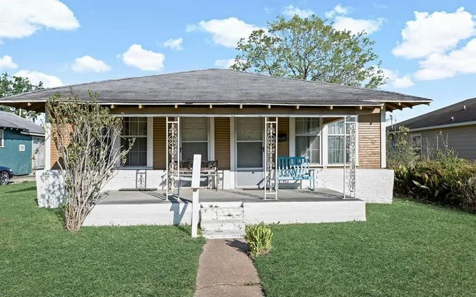 1027 13TH ST, Port Arthur, TX 77640 Single Family Residence For Sale  MLS# 71072774