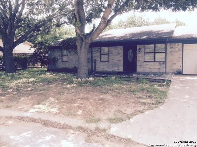 803 Nancy Ln, Pleasanton, TX 78064 for Rent