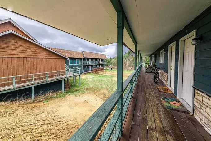 Lake Placid, Esinteraction County, NY Commercial Property, House for sale Property ID: 416954720