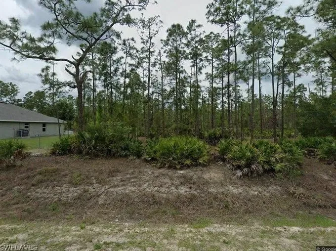 15 Johns Ave, Lehigh Acres, FL 33936 - MLS 223066843 for Sale