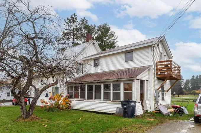 393 Ferry St, Hyde Park, VT 05655 - MLS 4976293 for Sale