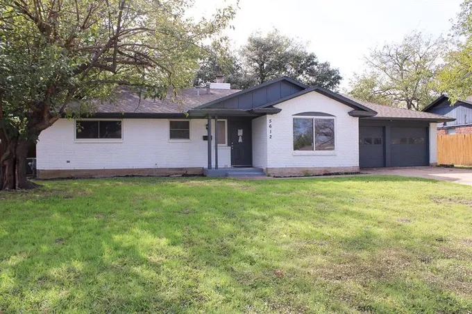 5612 Westcreek Dr, Fort Worth, TX 76133 for Sale