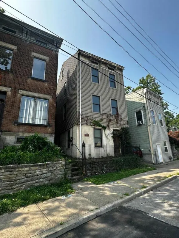 1617 WESTWOOD AVE, Cincinnati, OH 45214 Multi Family For Sale  MLS# 1779897