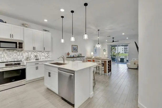 14456 THREE PONDS TRL, Delray Beach, FL 33446 Single Family Residence For Sale  MLS# RX-10936022