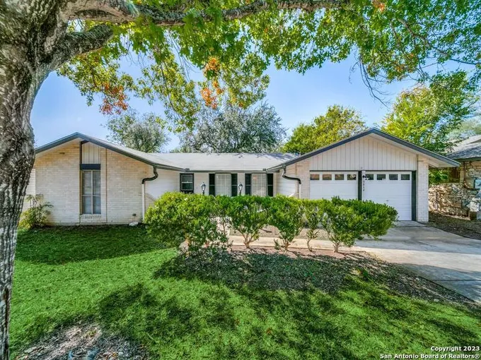5814 BOGART DR, San Antonio, TX 78240-2303 for Sale