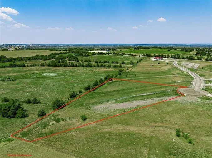 LOT 8 Independence Trail, Burton, TX 77835 for Sale
