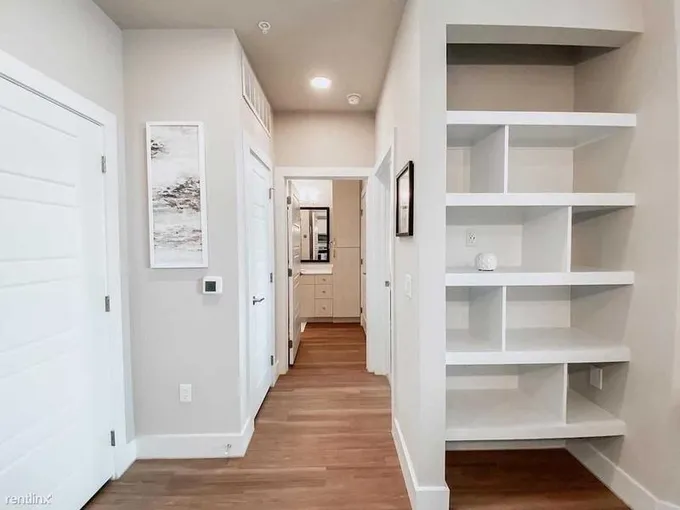 Flat 0 Bed 1 Bath  2413 Race St for Sale