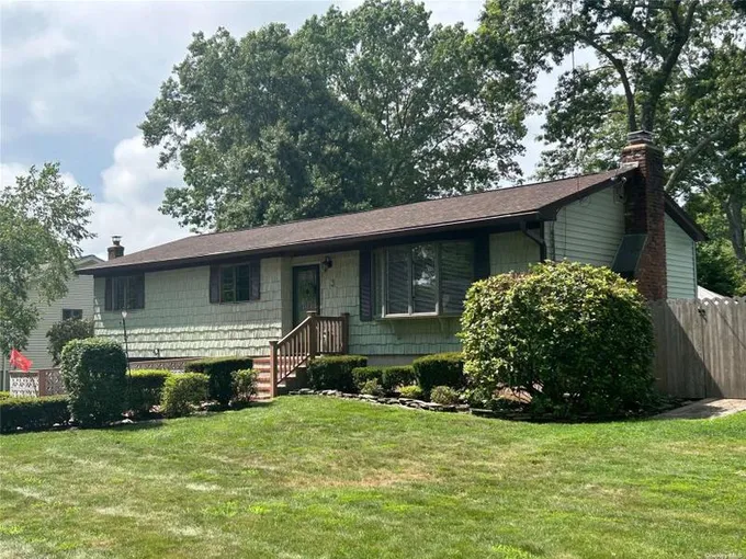 Centereach, Suffolk County, NY House for sale Property ID: 417100427